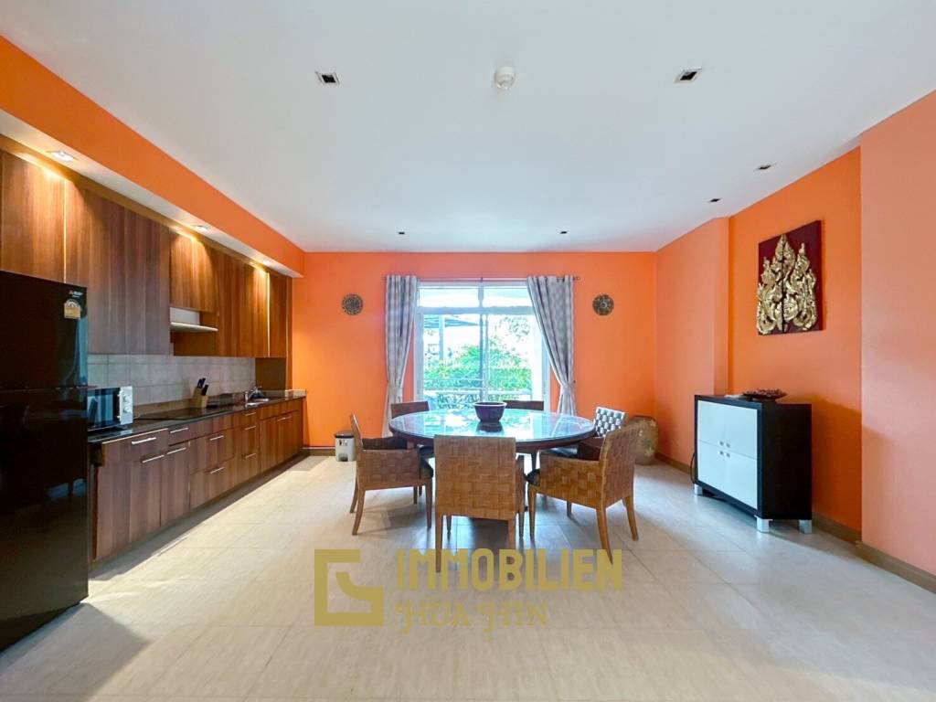 Blue Lagoon: 2 Bedroom Pool Access Condo