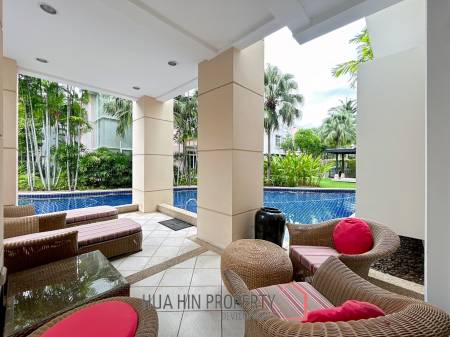 Blue Lagoon: 2 Bedroom Pool Access Condo