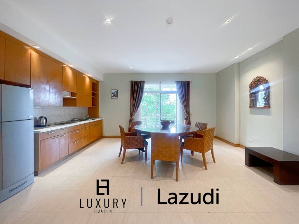 Blue Lagoon: 2 Bedroom Pool View Condo