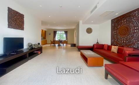 Blue Lagoon: 2 Bedroom Pool View Condo