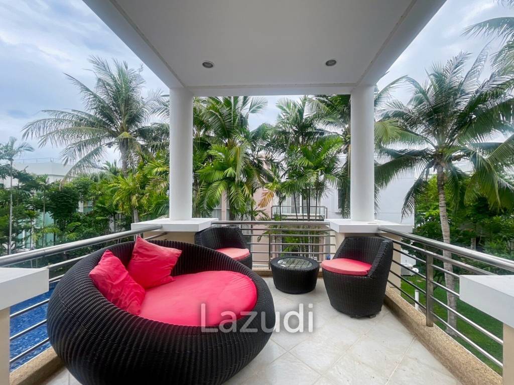 Blue Lagoon: 2 Bedroom Pool View Condo