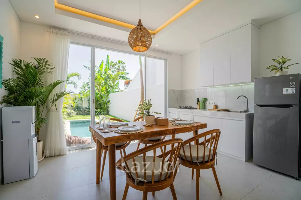 MODERN TWO-BEDROOM VILLA WITH STUNNING RICE FIELD VIEWS