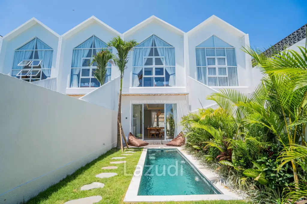 MODERN TWO-BEDROOM VILLA WITH STUNNING RICE FIELD VIEWS