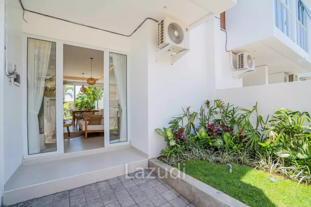 MODERN TWO-BEDROOM VILLA WITH STUNNING RICE FIELD VIEWS