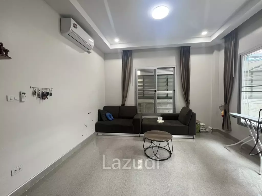 ขายบ้าน 2 ห้องนอนพร้อมอาคารหน้าร้านใน ต.ริมกก เชียงราย