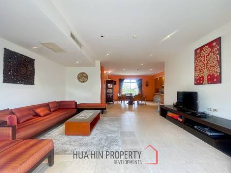 Blue Lagoon: 2 Bed 2 Bath Pool View Condo