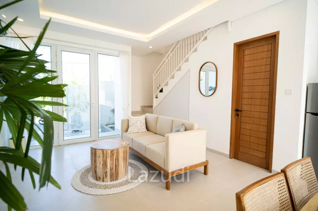 MODERN TWO-BEDROOM VILLA WITH PRIVATE POOL IN PERERENAN