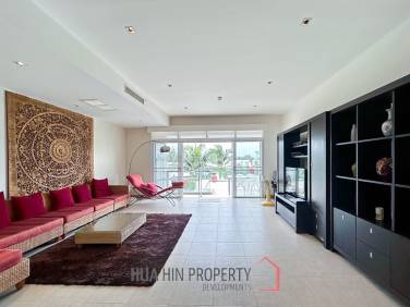Blue Lagoon: 2 Bedroom Condo With Pool And Mountain Views
