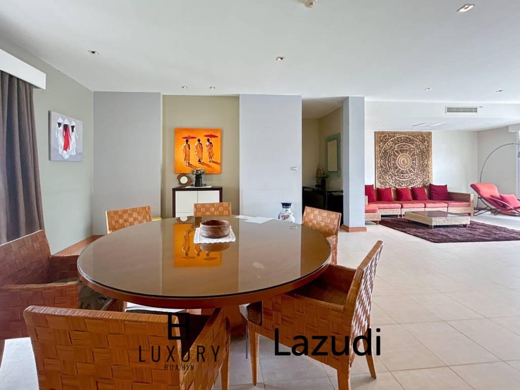 Blue Lagoon: 2 Bedroom Condo With Pool And Mountain Views