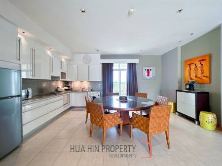 Blue Lagoon: 2 Bedroom Condo With Pool And Mountain Views