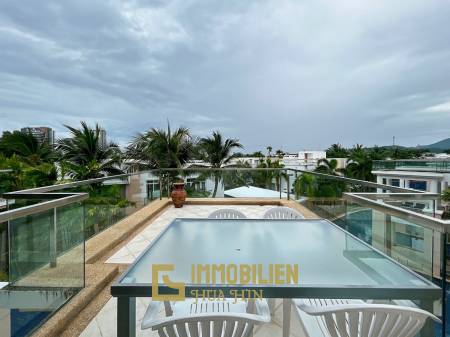 Blue Lagoon: 2-Schlafzimmer-Eigentumswohnung mit Pool und Bergblick