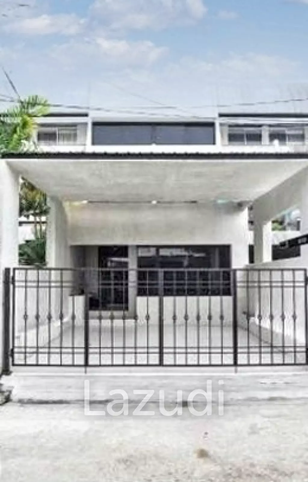 3 Bed 4 Bath 320 SQ.M Townhouse in Yenakart