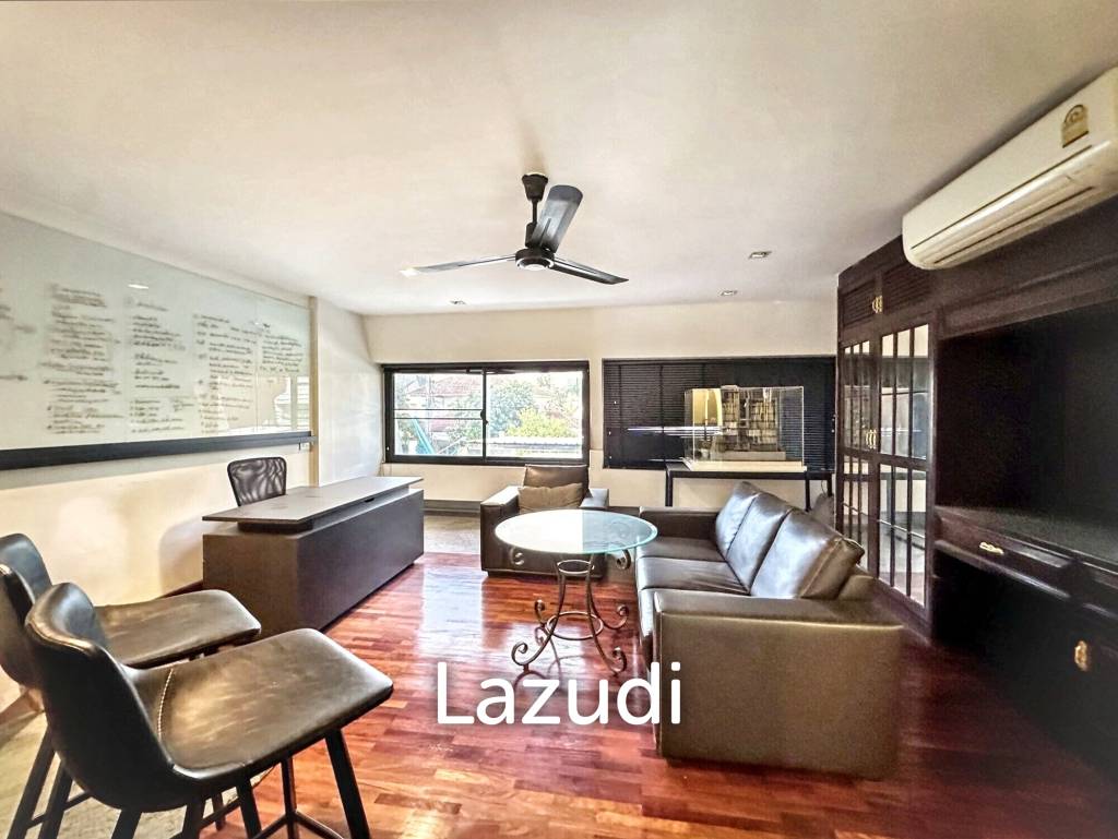 3 Bed 4 Bath 320 SQ.M Townhouse in Yenakart
