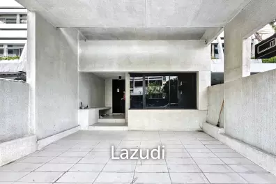 3 Bed 4 Bath 320 SQ.M Townhouse in Yenakart
