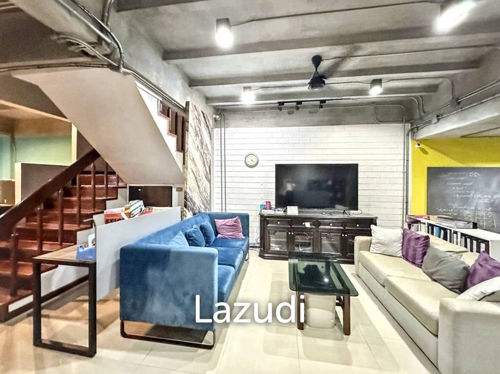 3 Bed 4 Bath 320 SQ.M Townhouse in Yenakart