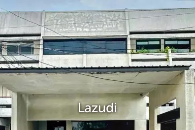 3 Bed 4 Bath 320 SQ.M Townhouse in Yenakart