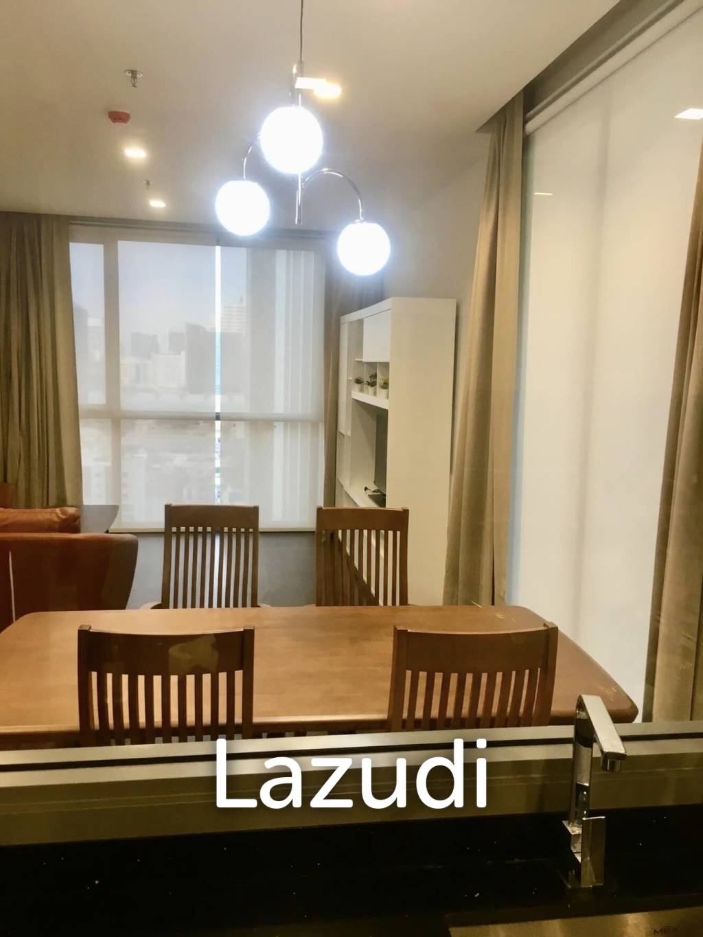2 Bed 2 Bath 79 SQ.M The Line Ratchathewi
