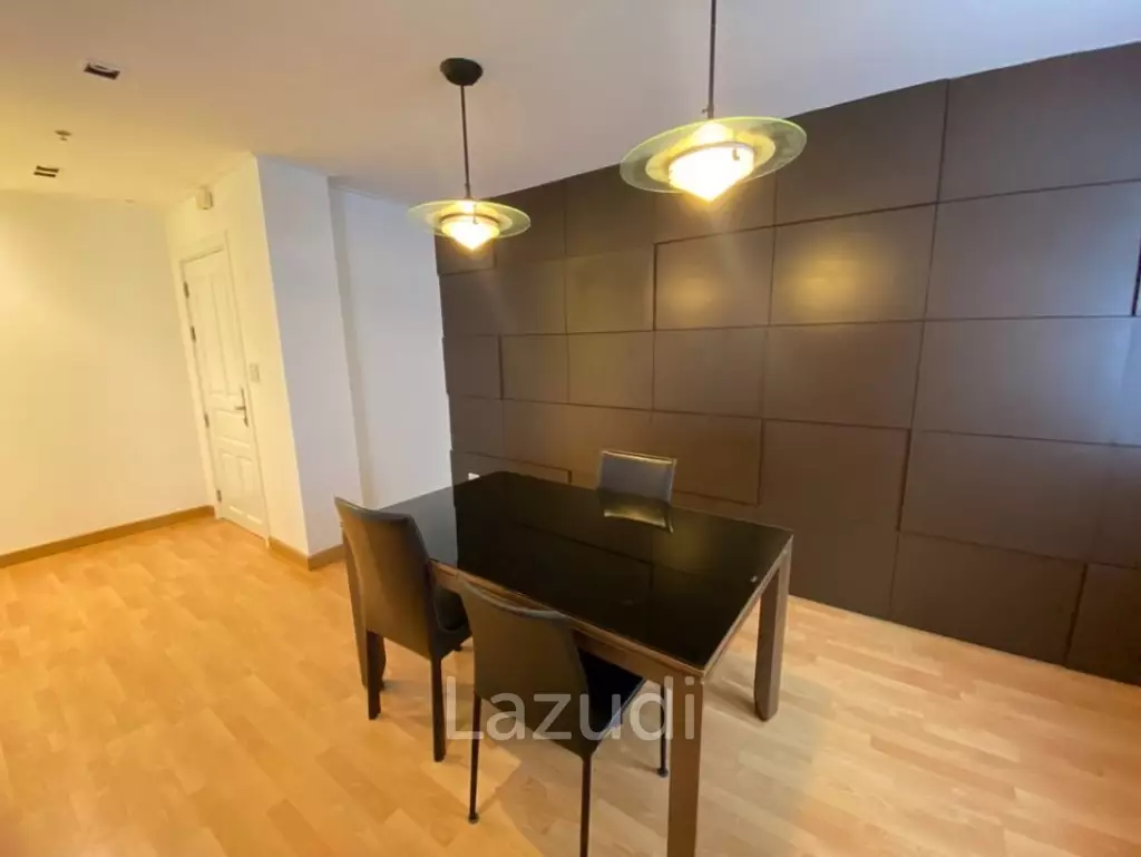 1 Bedroom 1 Bathroom 94 SQ.M Nantiruj Tower