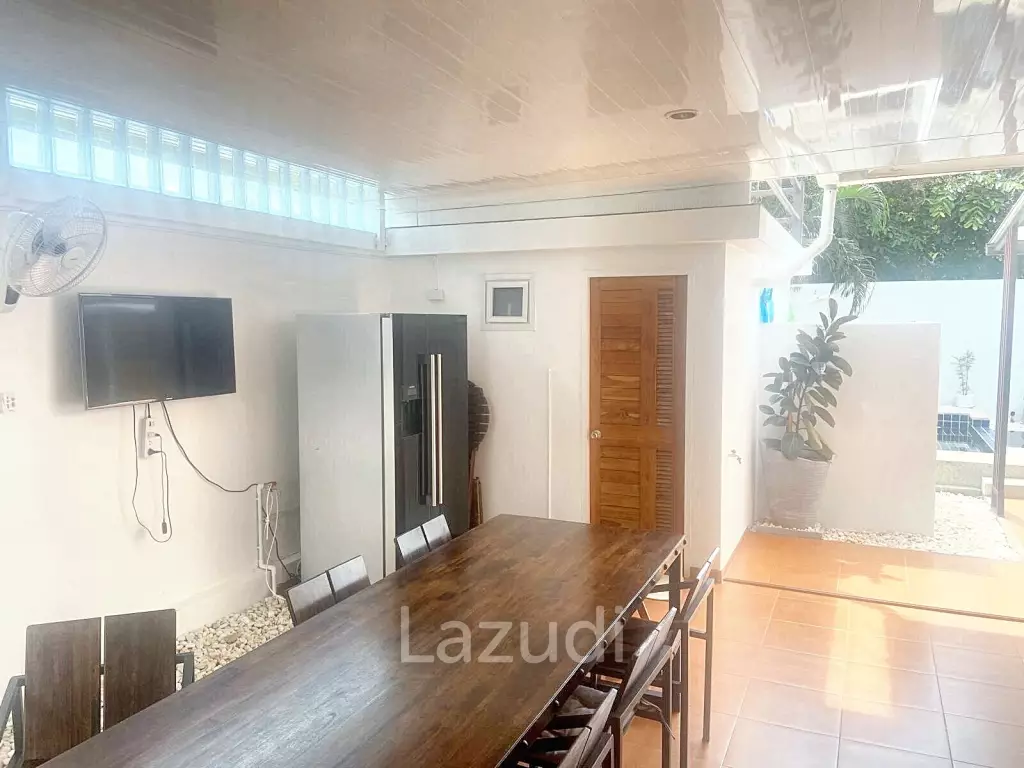 Emerald Scenery: 2 Bedroom with Roof Terrace!
