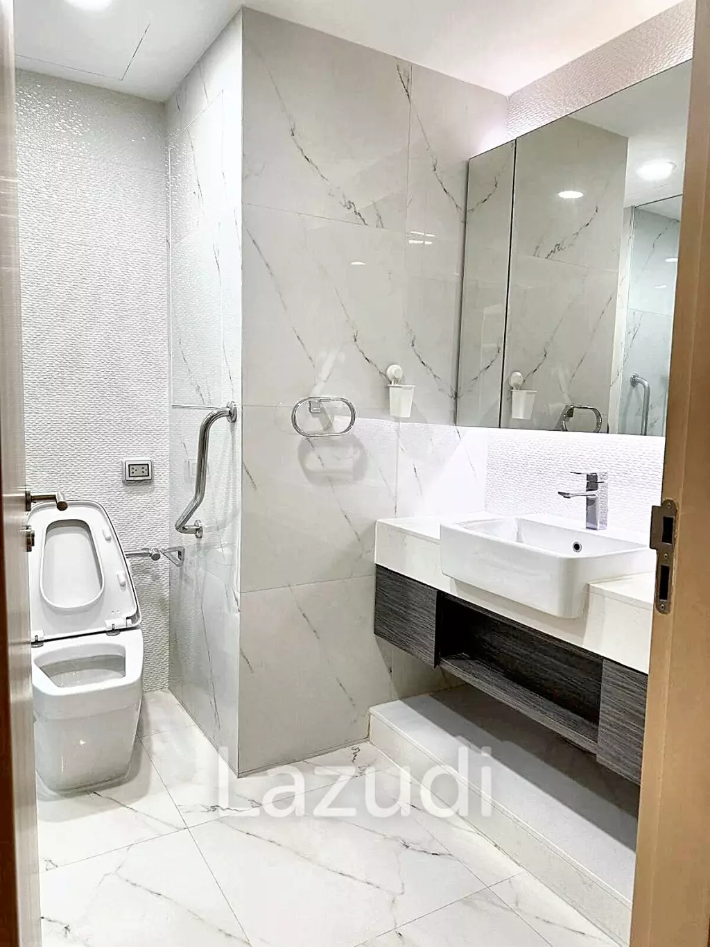 3 Bedroom 3 Bathroom 260 SQ.M La Cascade