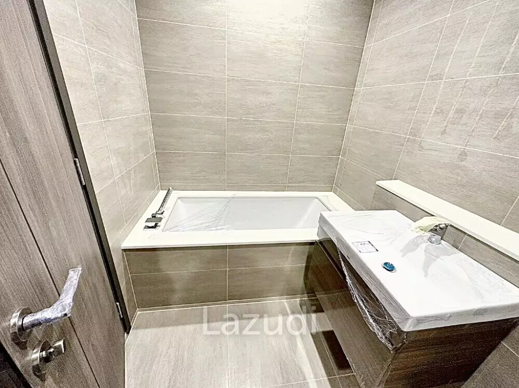 2 Bed 98 SQ.M RHYTHM Charoenkrung Pavilion