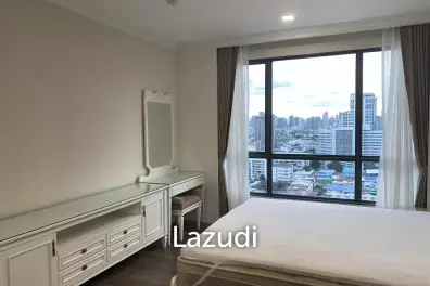 2 Bed 2 Bath 75 SQ.M The Room Sukhumvit 62
