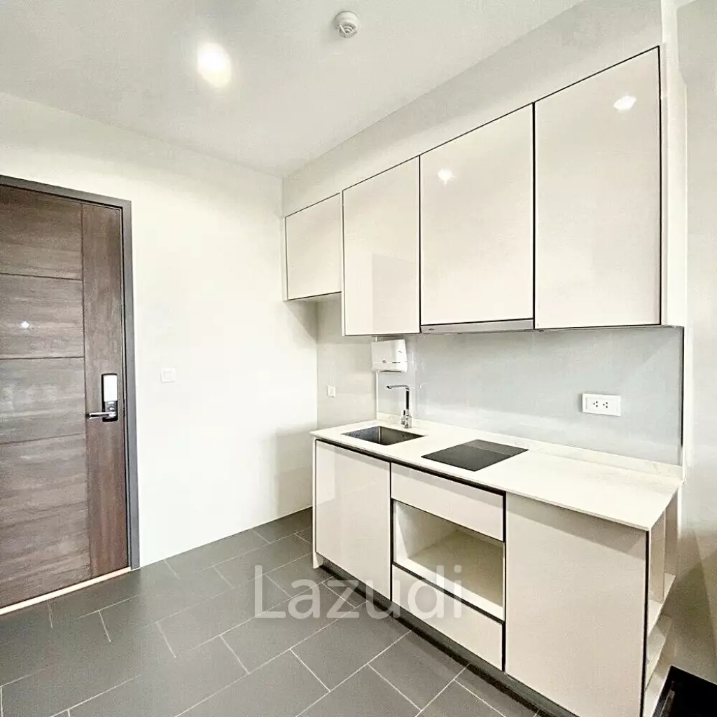 1 Bedroom 1 Bathroom 34 SQ.M at C Ekkamai