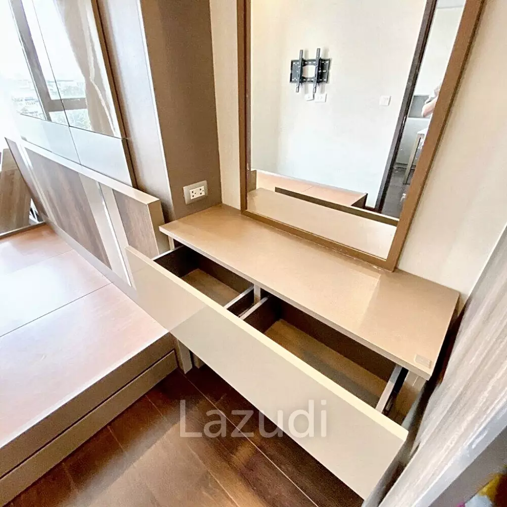 1 Bedroom 1 Bathroom 34 SQ.M at C Ekkamai