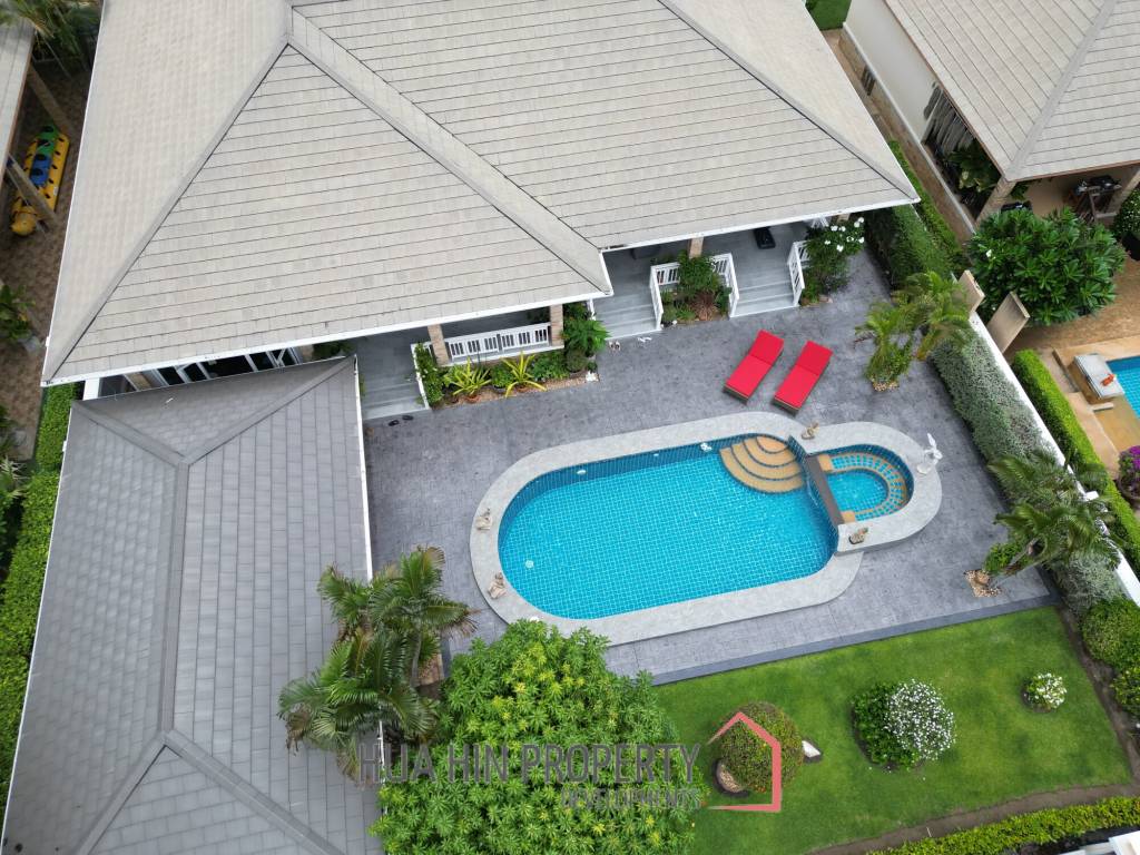 Luxury 3/4 bed pool villa close to Cha'am beach