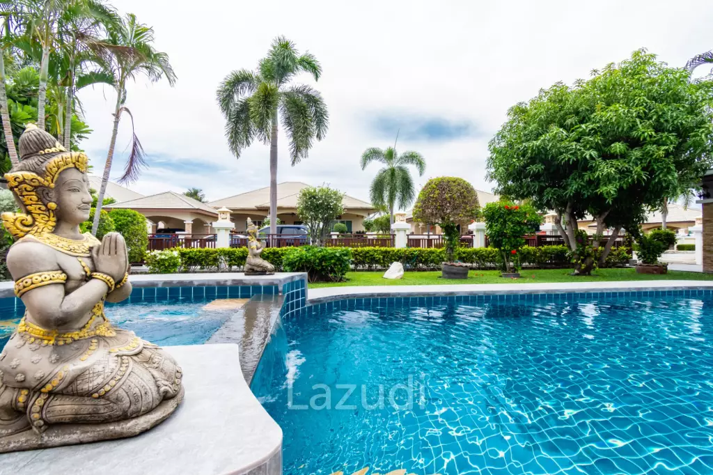 Luxury 3/4 bed pool villa close to Cha'am beach