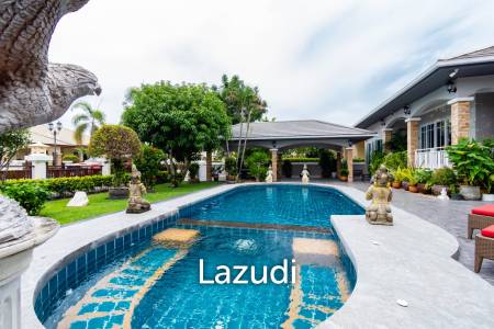 Luxury 3/4 bed pool villa close to Cha'am beach