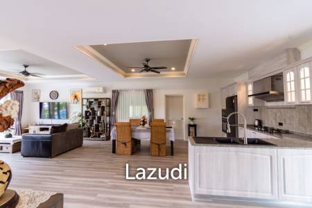 Luxury 3/4 bed pool villa close to Cha'am beach