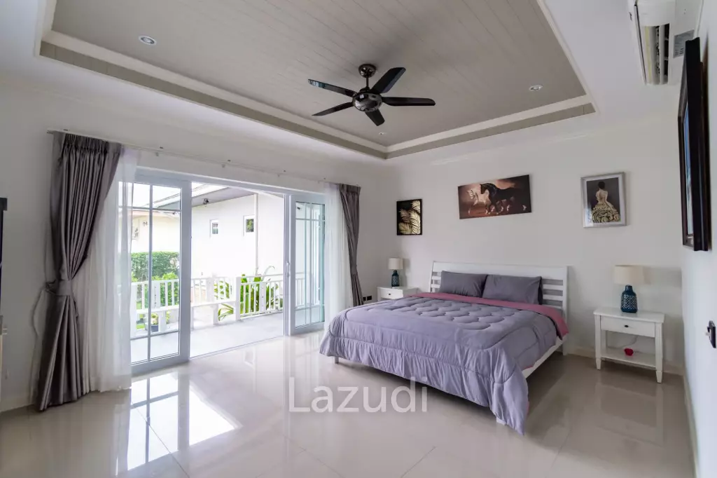 Luxury 3/4 bed pool villa close to Cha'am beach