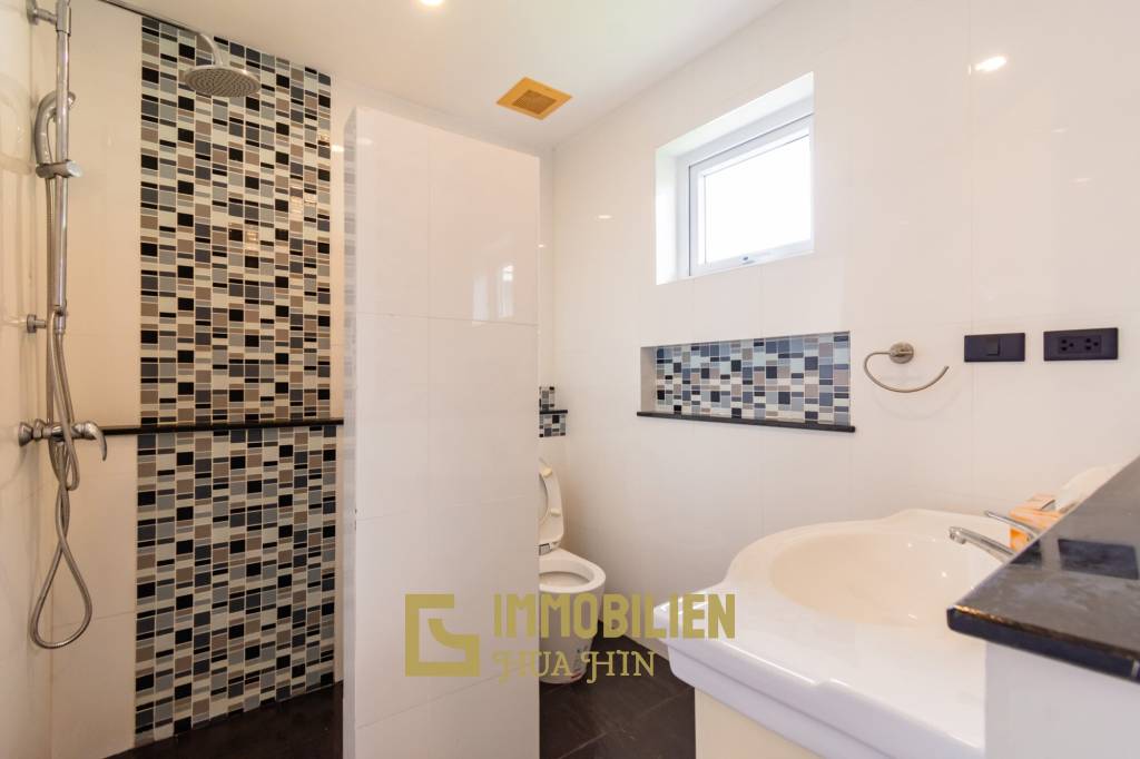 800 metro cuadrado 3 ` 4 Baño Villa de Venta