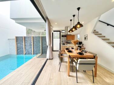 3 Bed 4 Bath 215.75 SQ.M Diamond Pool Villa
