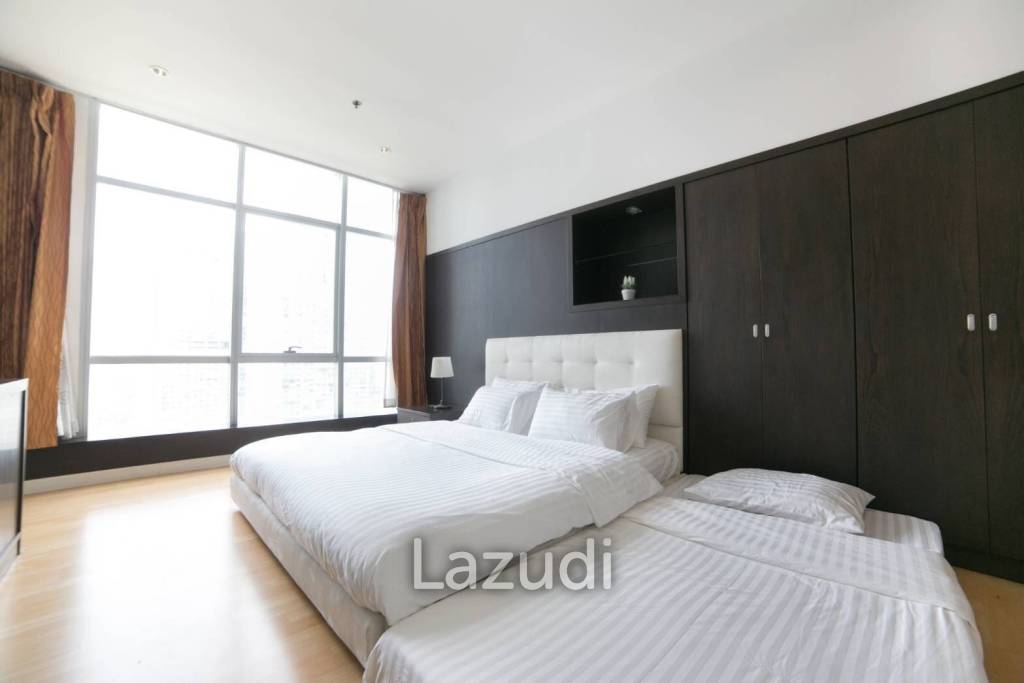 1 Bed 1 Bath 74 SQ.M Baan Sathorn Chaopraya