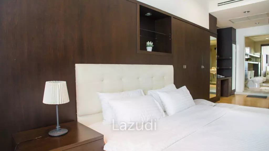 1 Bed 1 Bath 74 SQ.M Baan Sathorn Chaopraya