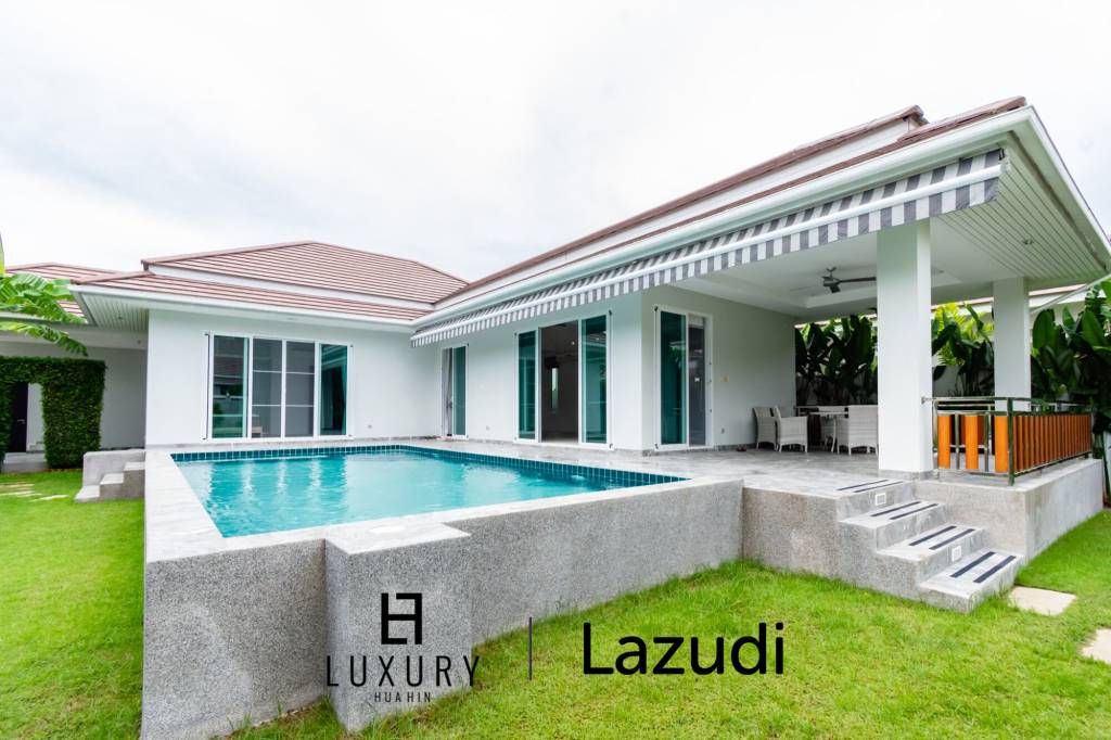 Woodlands Residence : 3 bed pool villa on a large corner plot