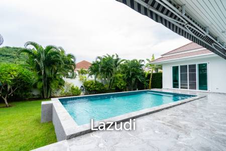 Woodlands Residence : 3 bed pool villa on a large corner plot