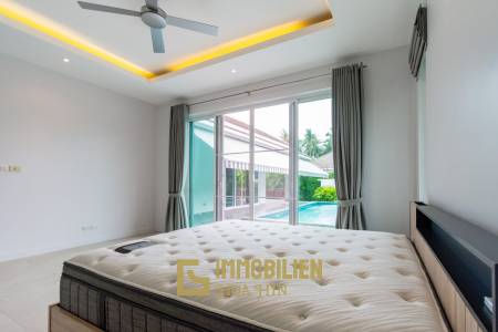 Woodlands Residence : 3 bed pool villa on a large corner plot