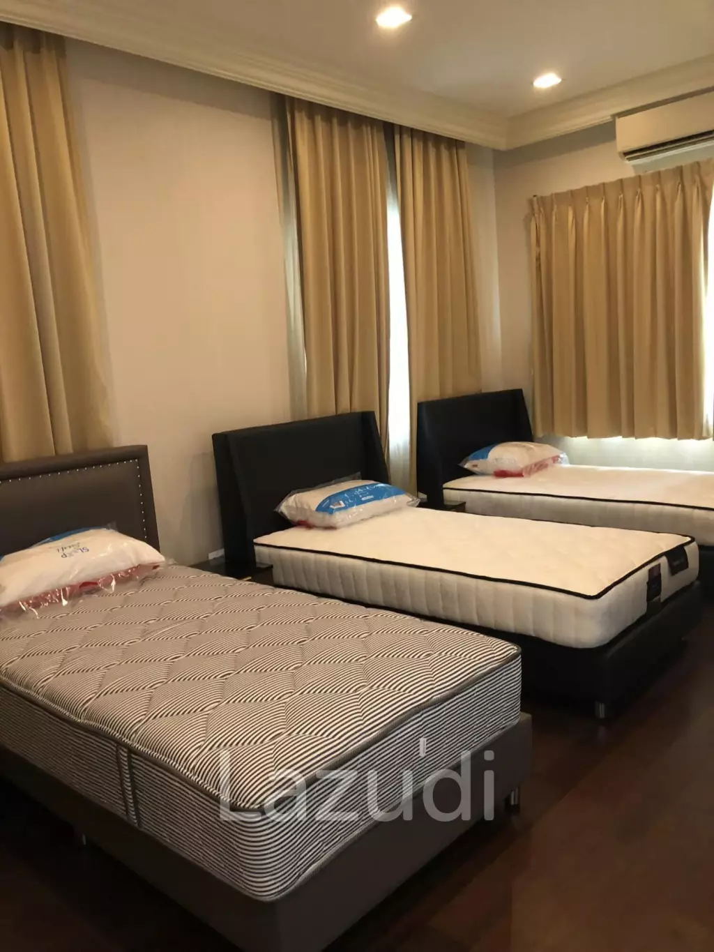 4 Bedroom 5 Bathroom 496 SQ.M Narasiri Bangna