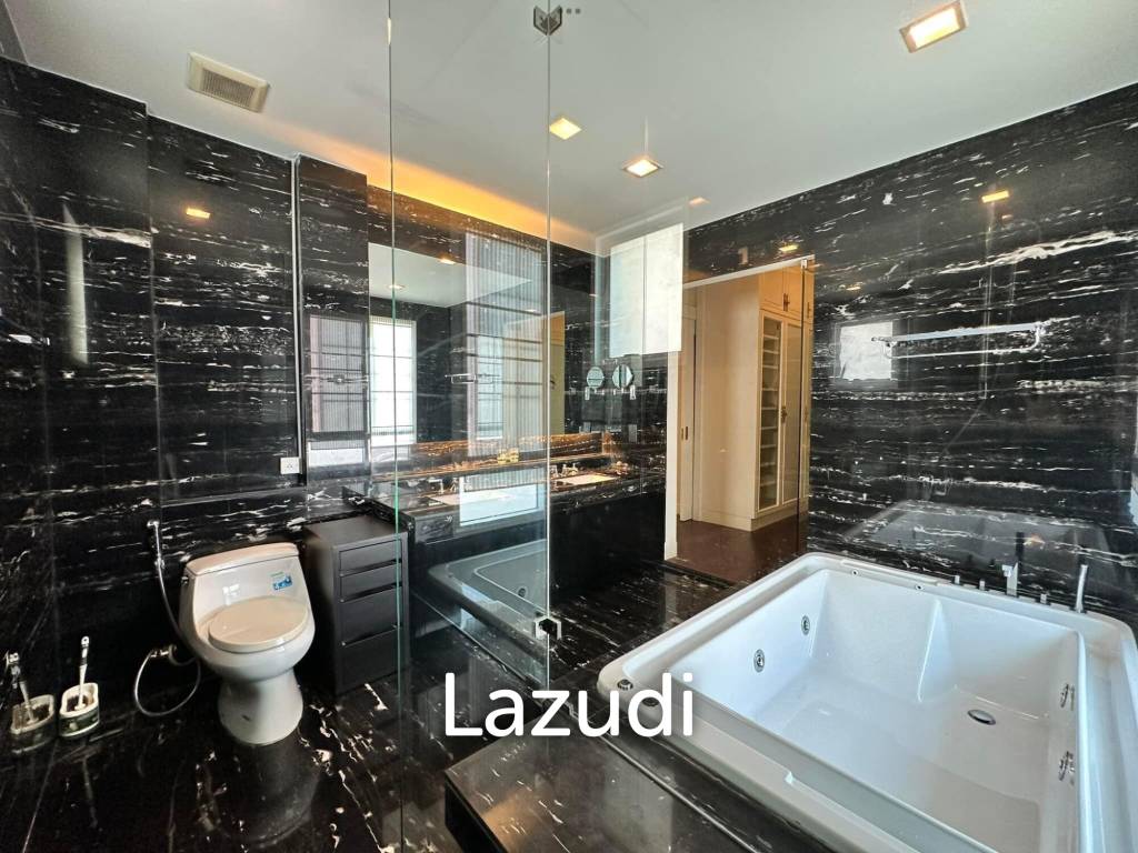 4 Bedroom 5 Bathroom 496 SQ.M Narasiri Bangna