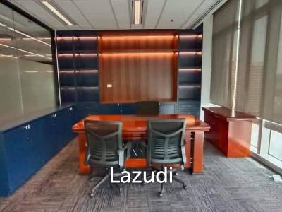 Newly Renovated Luxury Office Space for rent in Phayathai