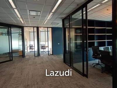 Newly Renovated Luxury Office Space for rent in Phayathai