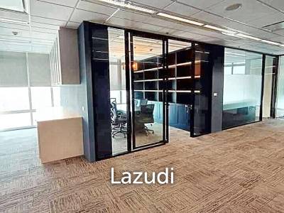 Newly Renovated Luxury Office Space for rent in Phayathai