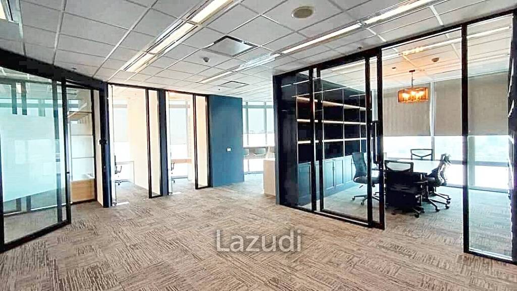 Newly Renovated Luxury Office Space for rent in Phayathai