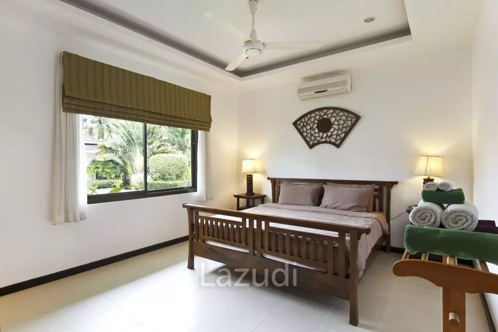 Beautiful 3-Bed Villa with Tropical Garden in Mae Nam