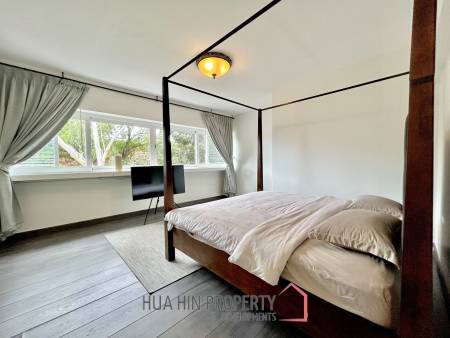 Royal Princess: Luxurious 4 Bed Beachfront Condo