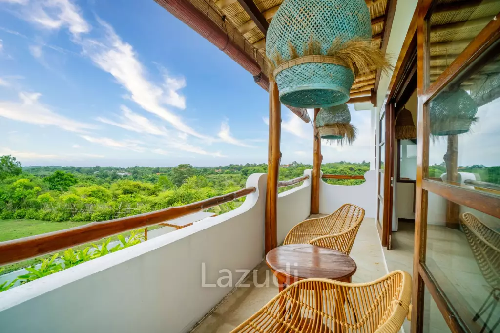 MEDITERRANEAN RETREAT WITH PANORAMIC OCEAN VIEWS