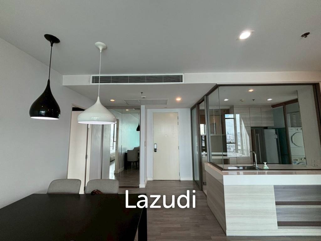 2 Bed 2 Bath 88 SQ.M The Room BTS Wongwian Yai